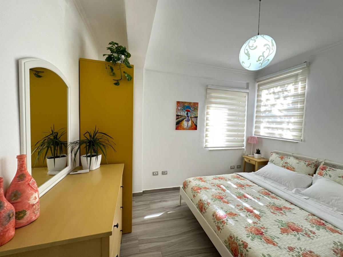 Home Aquamarine & Residence Vlorë Exterior foto