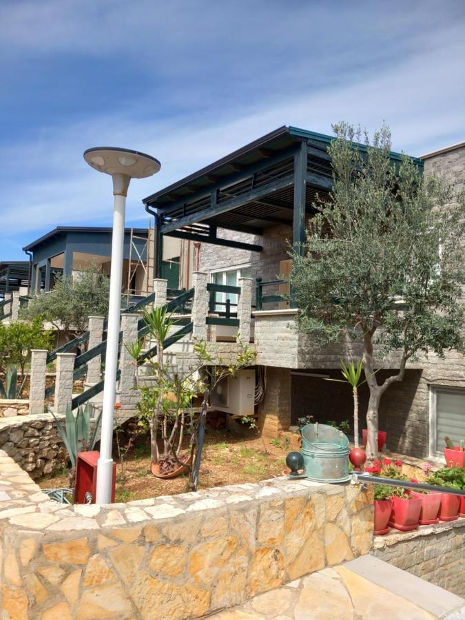 Home Aquamarine & Residence Vlorë Exterior foto